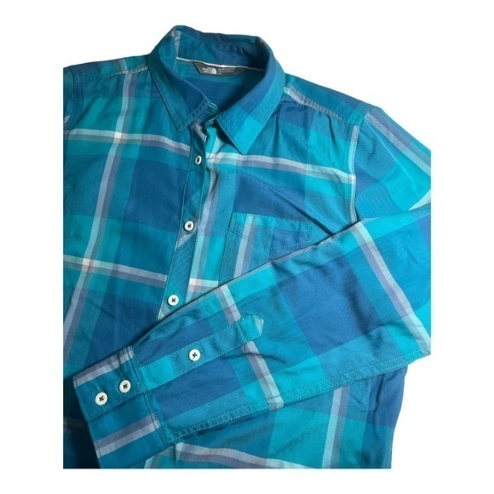 The Face Women's Long Sleeve Large Torquoise Plaid White North‎ Buttons